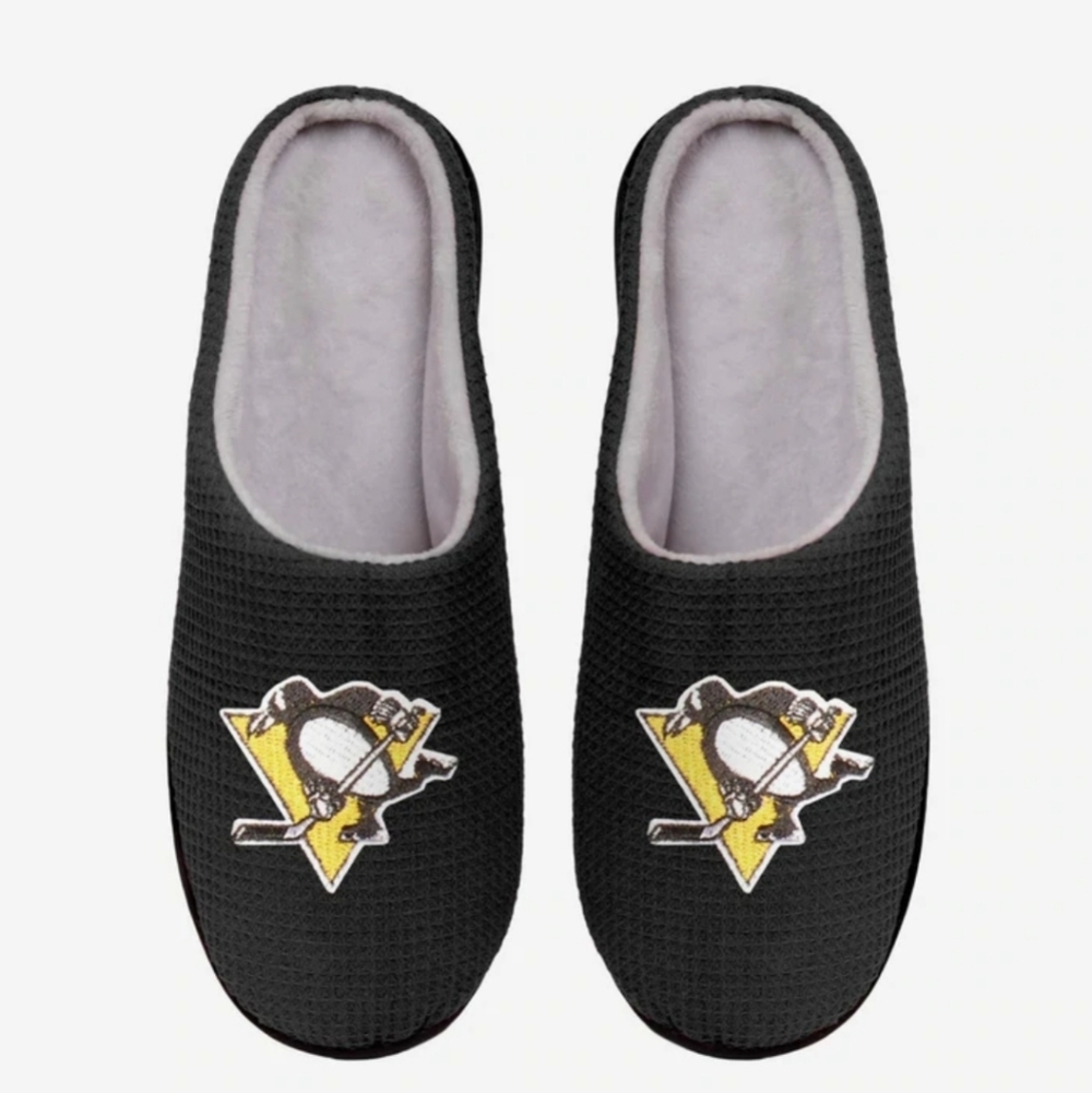 Foco NHL Pittsburgh Pengiun Slippers